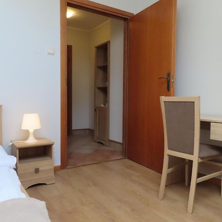 Dobry Zakatek Dom Rekolekcyjny Hotel Konstancin-Jeziorna Buitenkant foto